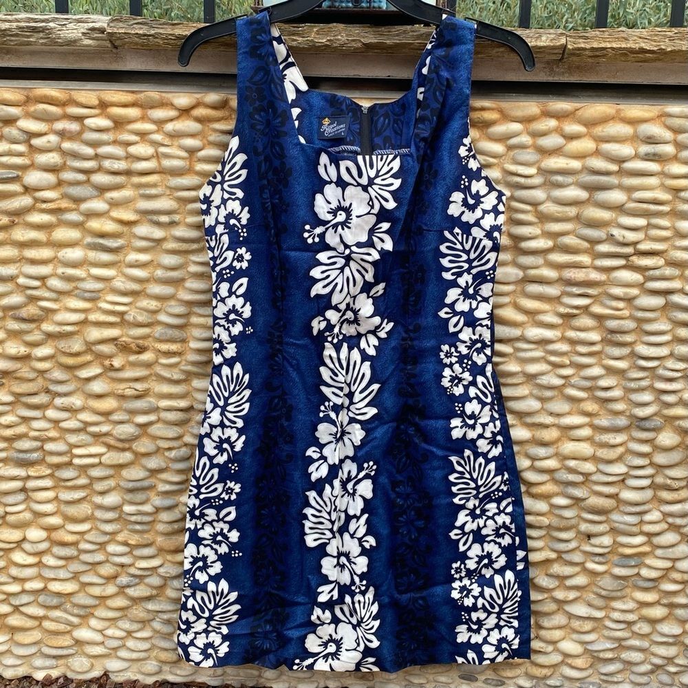 Floral Blue and White Sleeveless Dress